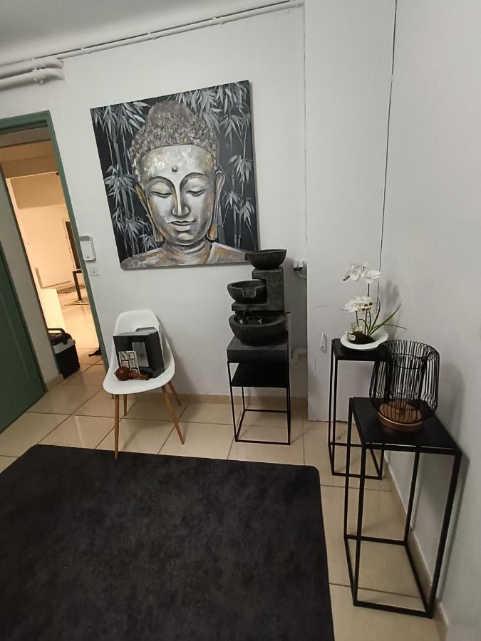 Chambre Dans Un Ecrin De Verdure RessourcantBourth エクステリア 写真